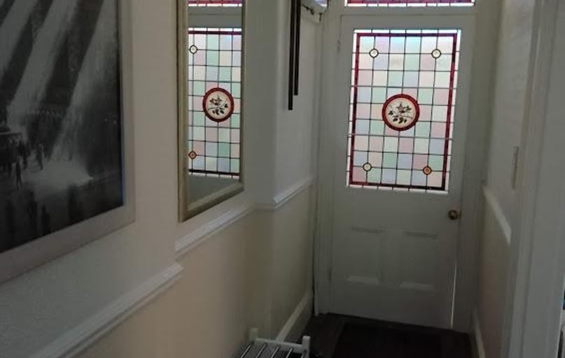 8 Sea View Avenue, Lipson, Plymouth - Image 1